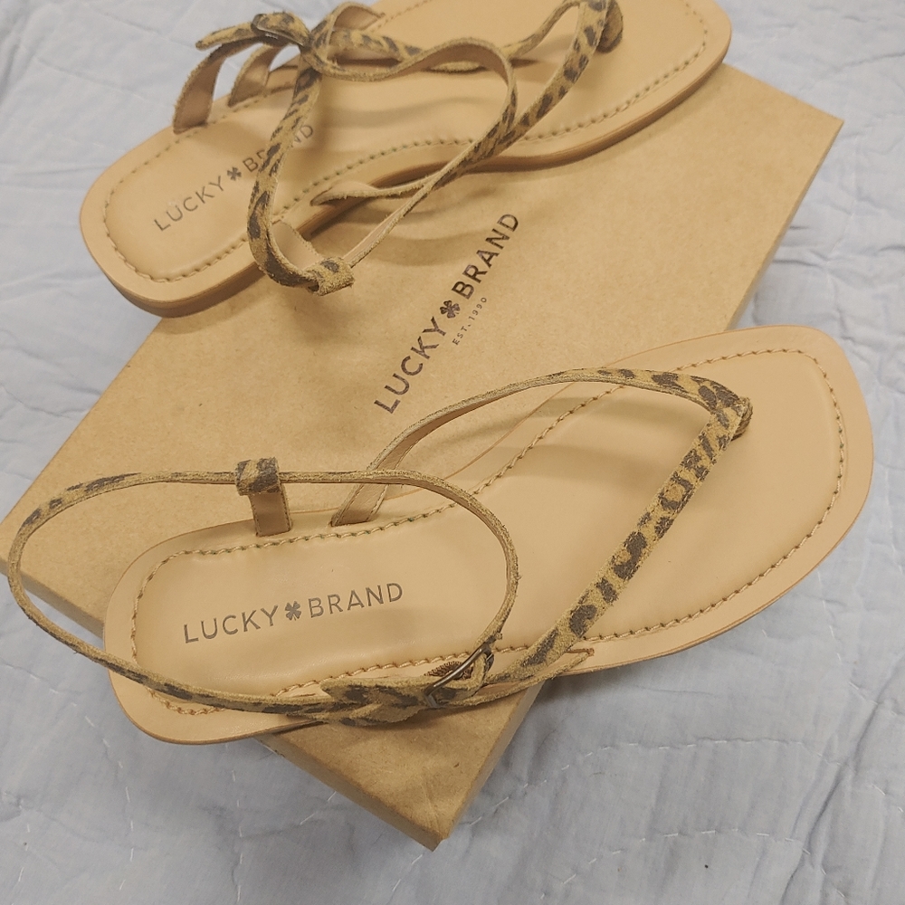Lucky Brand Womens Natural Distressed Leopard Leather Strap Sandals Size…